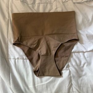 YITTY Tan High-Waisted Briefs NWOT